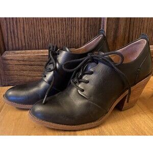 Sofft Womens Size 7M Tailynn Black Oxford Shoes Lace-Up Stacked Heel